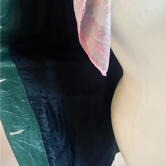 Vintage 70s green leather jacket - Picture 8 of 14